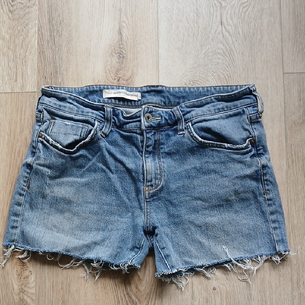 Pilcro ANTHROPOLOGIE  Denium Cut Off Shorts